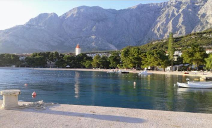 Top Studio 9 Makarska Rivijera 普罗马尼亚 外观 照片